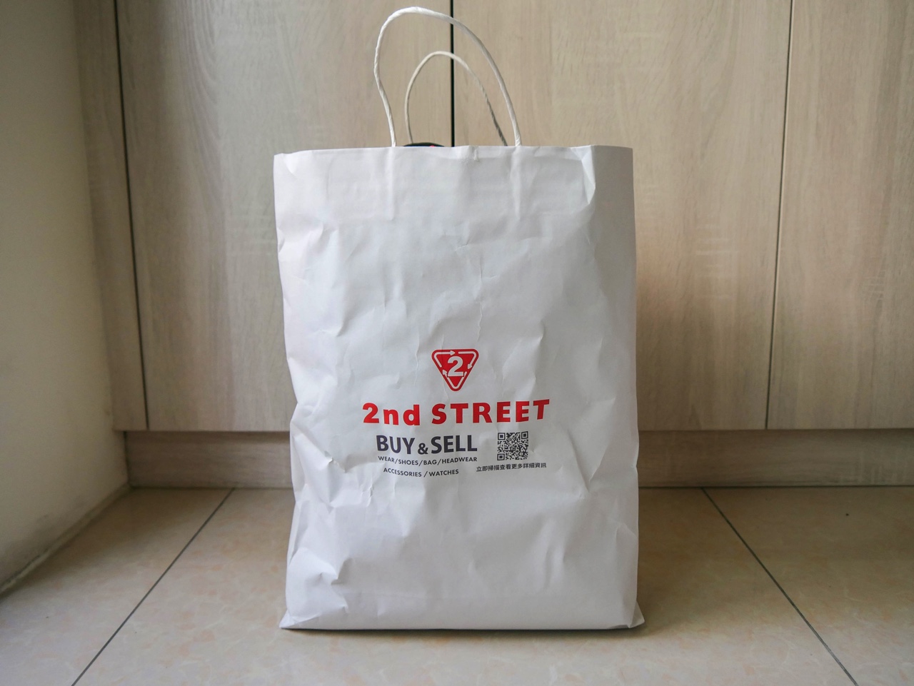 2nd STREET（セカスト）の紙袋